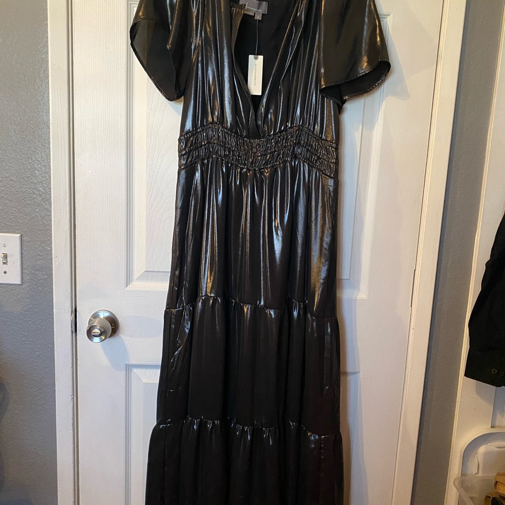 Sometset Black Maxi Dress